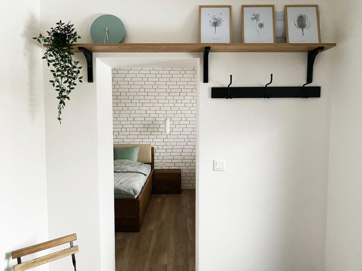 Apartmany Elli Mýto pod Ďumbierom Bagian luar foto
